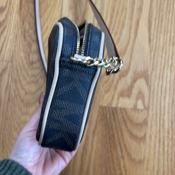 Michael Kors Mini Crossbody Brown & Beige - Picture 6 of 6